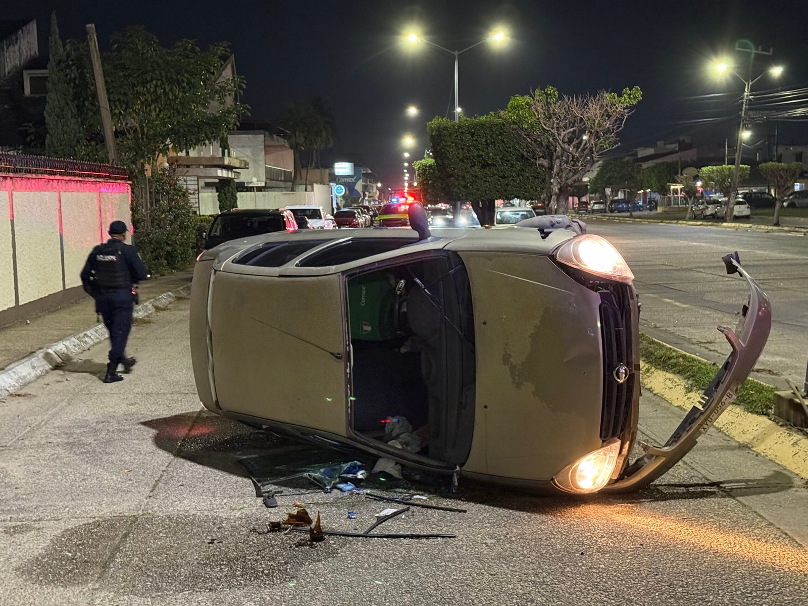 Volcadura en Minatitlán: conductor en presunto estado de ebriedad huye del lugar