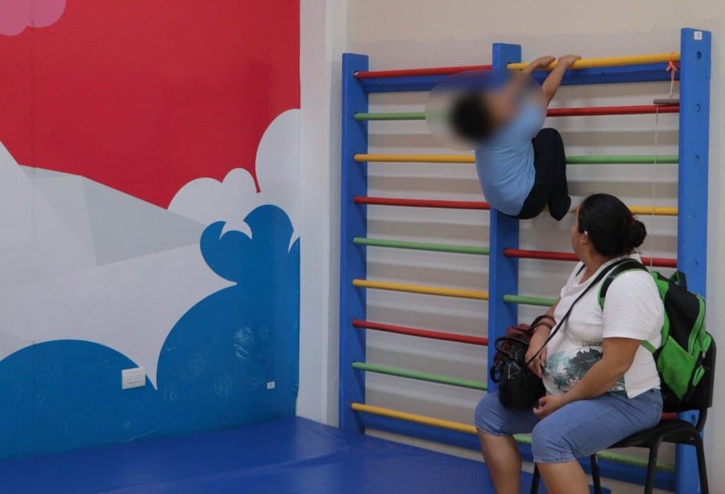 DIF Coatzacoalcos promueve detección temprana e inclusión educativa por el Día del Síndrome de Asperger