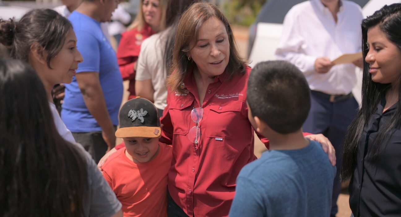 Supervisa Rocío Nahle rehabilitación de la carretera Acayucan–Soteapan