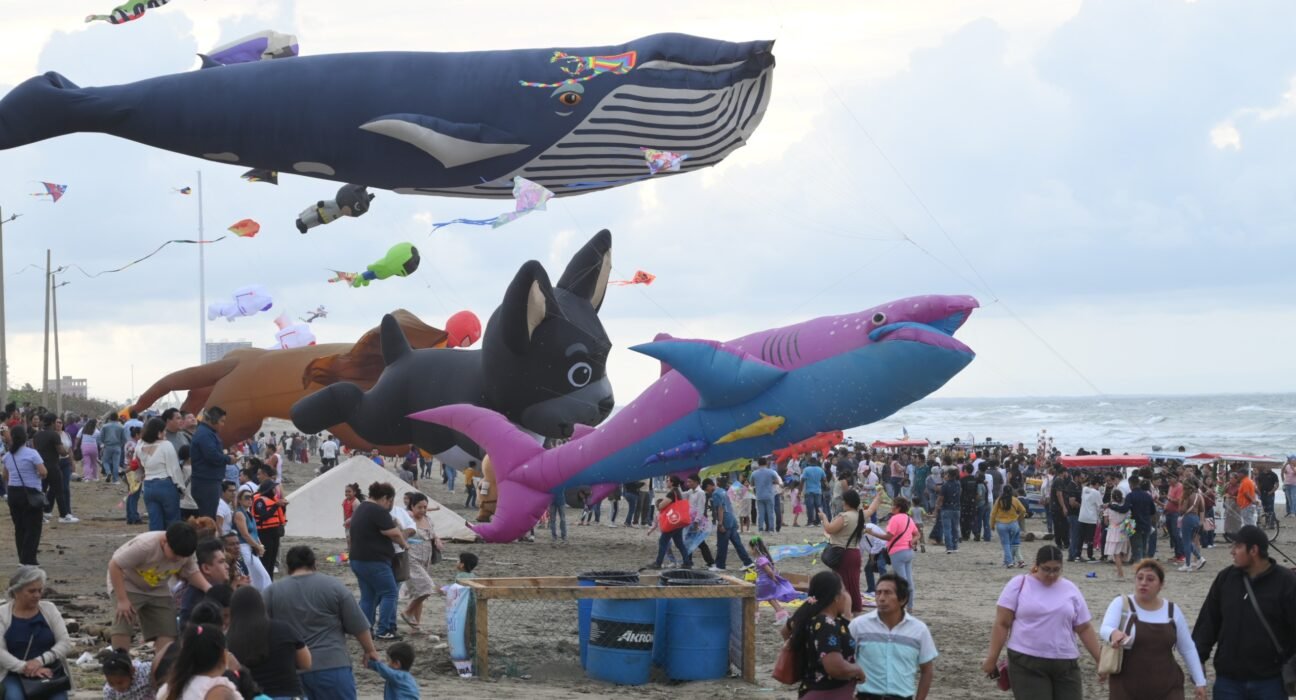 Disfrutaron familias y visitantes de la magia de Papalote Coatza 2026