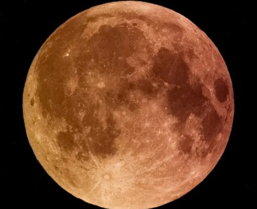 Podrás observar el eclipse lunar total