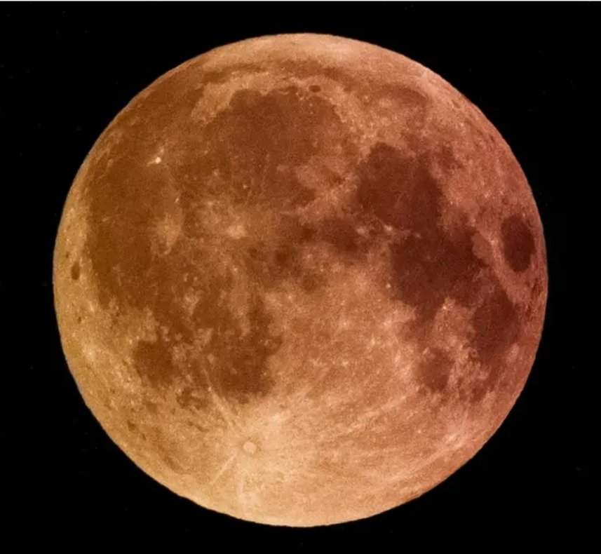 Podrás observar el eclipse lunar total