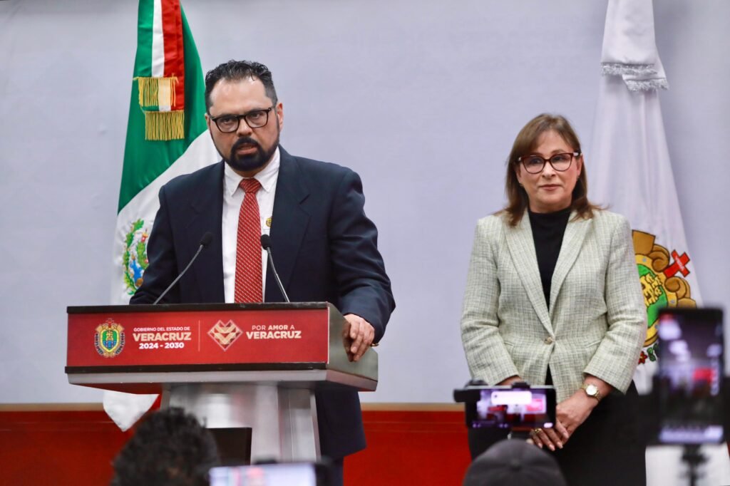 Veracruz reduce deuda bancaria, mejora condiciones financieras y libera recursos para obra pública