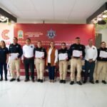 Avanza Coatzacoalcos en ordenamiento: alcalde e INSUS firman convenio y entregan escrituras a 31 familias