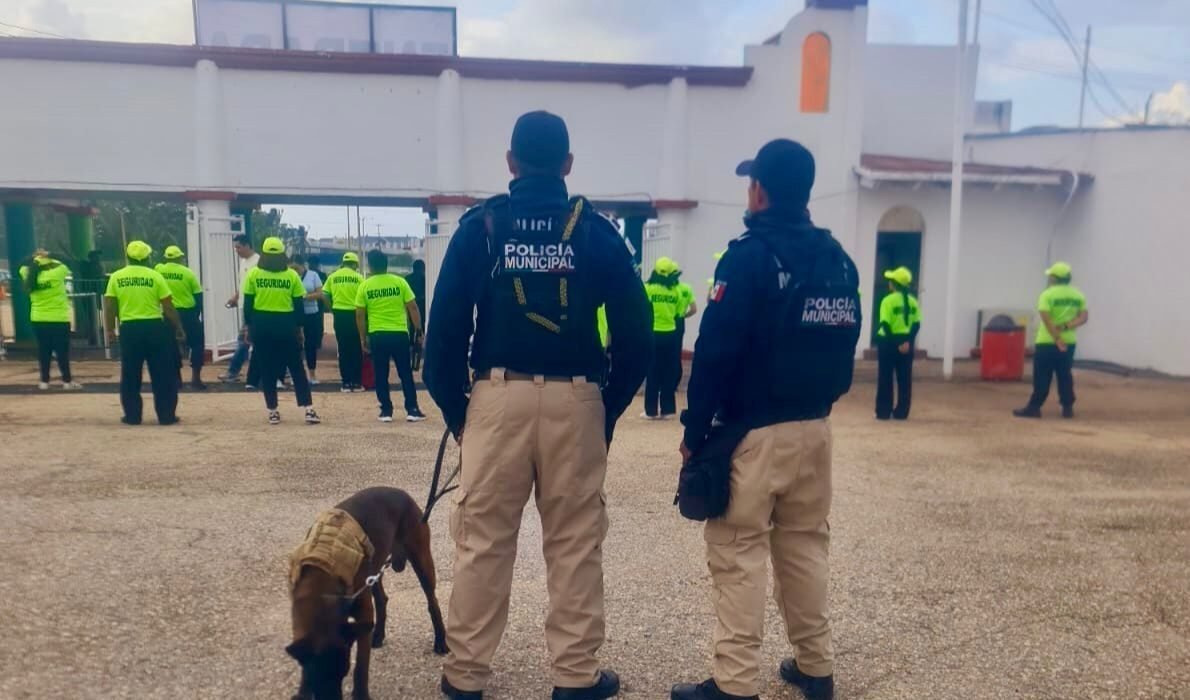 Unidad k9 de la Policía Municipal llevó a cabo exitoso operativo durante Expo Feria Coatza 2026