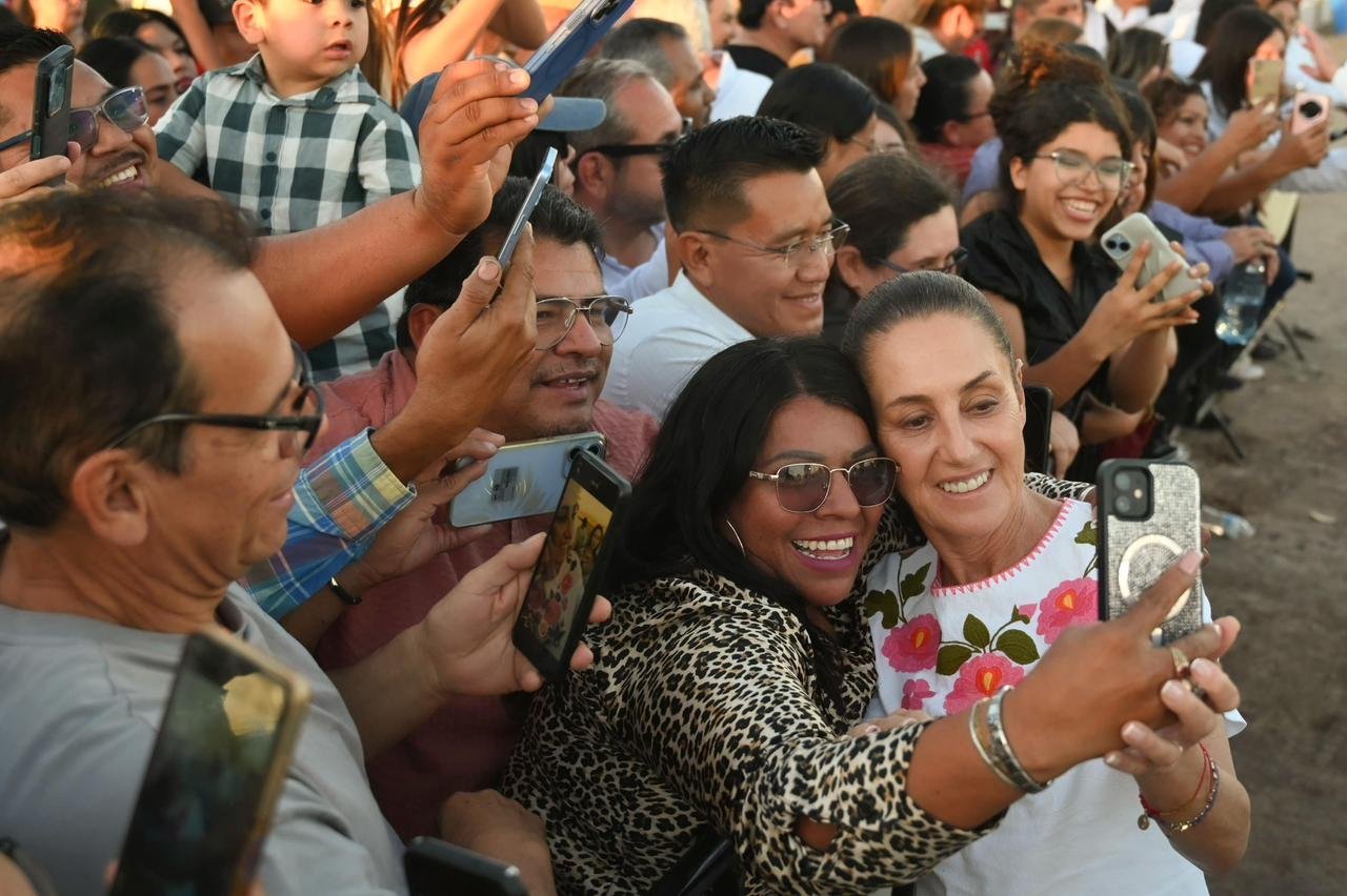 DÍA DE LAS MADRES: PRESIDENTA CLAUDIA SHEINBAUM ENTREGA PENSIÓN MUJERES BIENESTAR QUE BENEFICIA A 3 MILLONES DE MEXICANAS Y EN SONORA A 70 MIL BENEFICIARIAS*