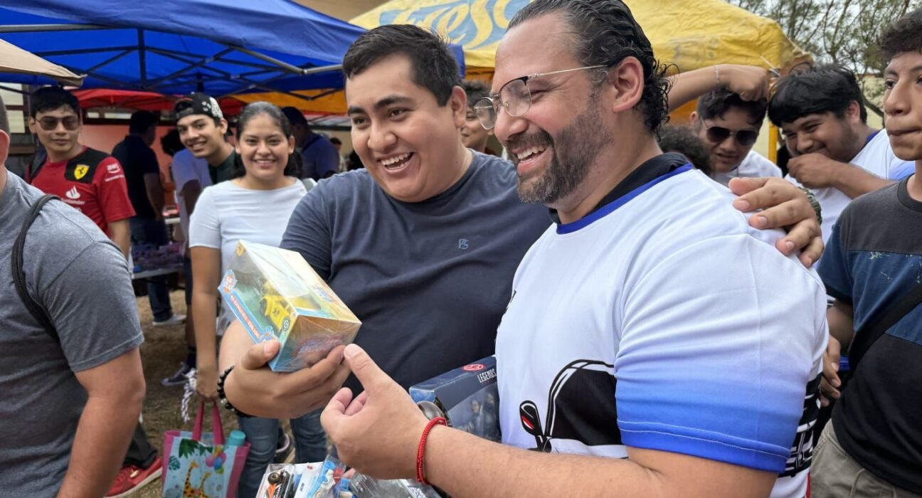 Expo Autos a Escala y Coleccionables fomenta la convivencia familiar en Coatzacoalcos