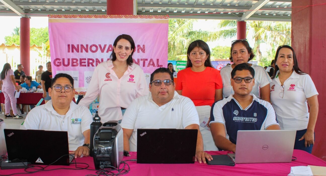 Lleva Gobierno de Coatzacoalcos y DIF brigada de servicios gratuitos a habitantes de Las Barrillas*