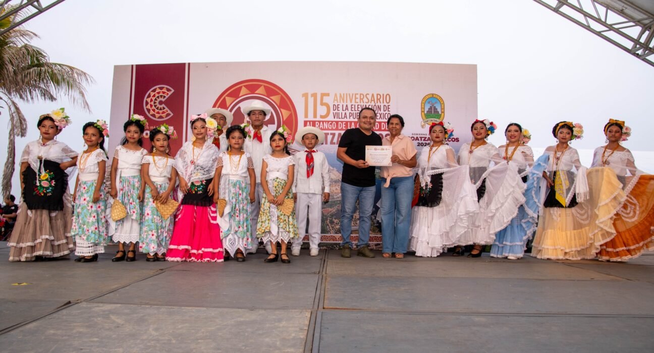 Festival “Aires del Sureste” impulsa identidad y reactivación económica en el 115 aniversario en Coatzacoalcos