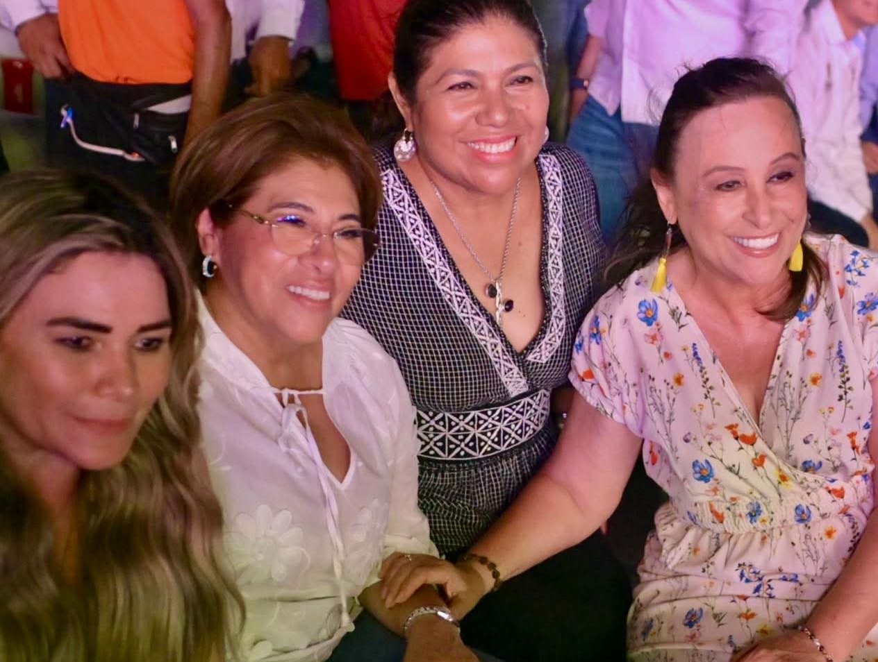 Con 170 mil asistentes arrancamos Salsa Fest 2026 en el Salsodromo Con 170 mil asistentes arrancamos Salsa Fest 2026 en el Salsodromo