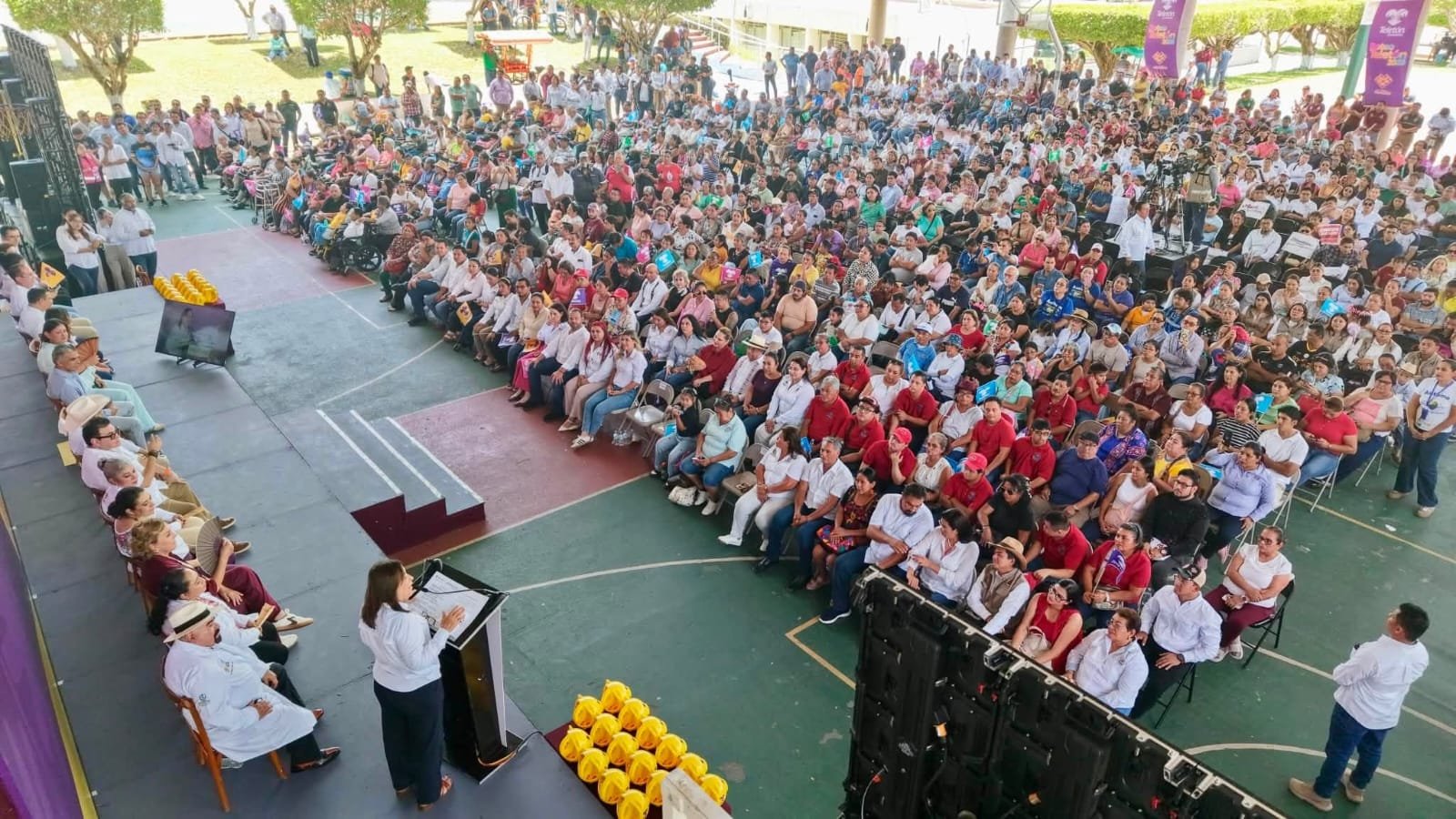 Anuncia Gobernadora construcción del CRIT Minatitlán; convoca al boteo Teletón