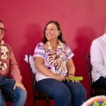Entregan Gobierno Municipal, DIF y Registro Civil actas de registro extemporáneo
