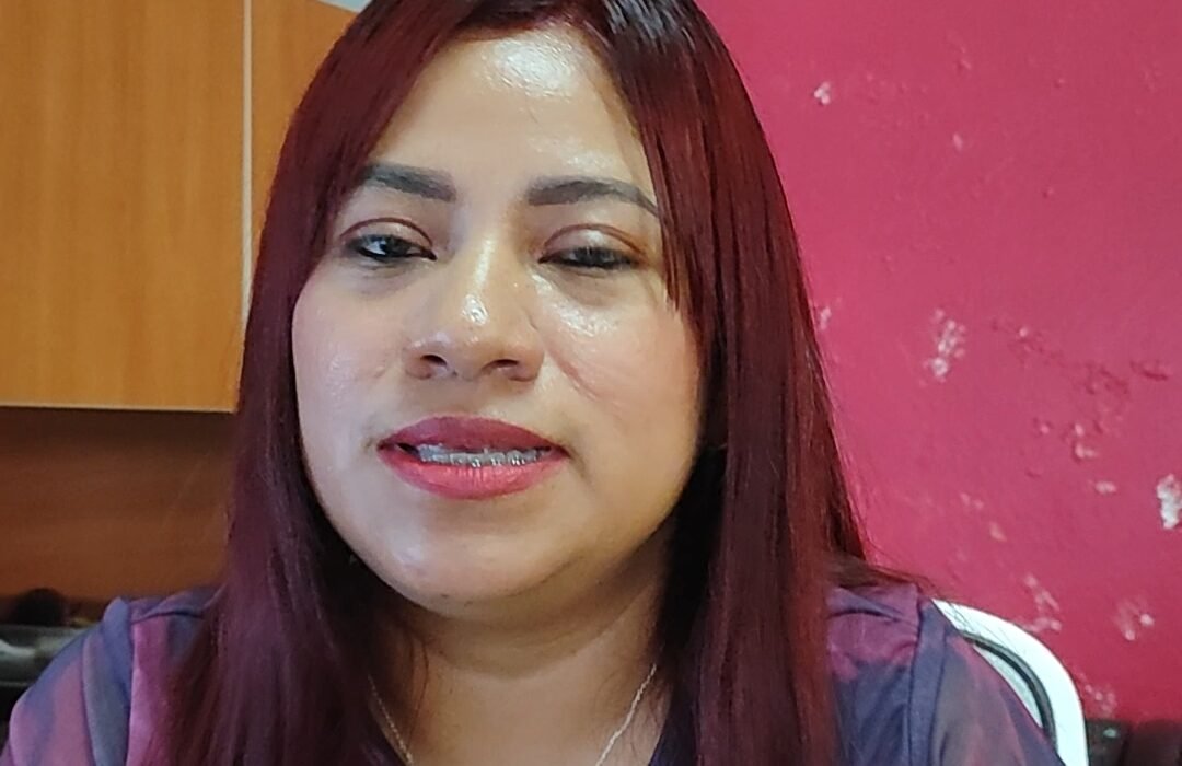 Entregan actas de nacimiento extemporáneas en Coatzacoalcos en el marco del aniversario del Registro Civil