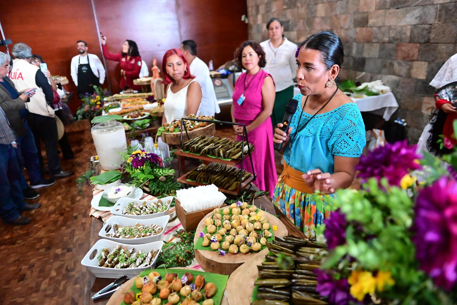 Veracruz acerca la identidad de sus pueblos, tradiciones y saberes en la FILAH