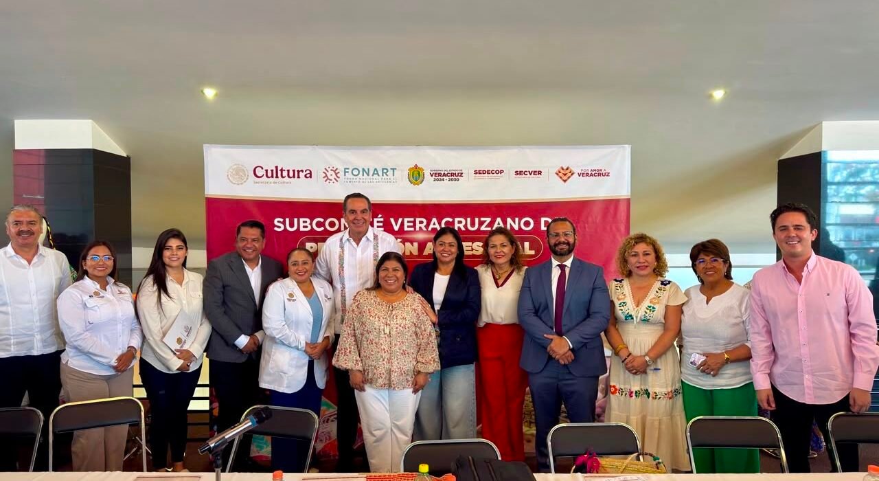 Impulsa Pedro Miguel Rosaldo el talento artesanal de Coatzacoalcos y la región Olmeca
