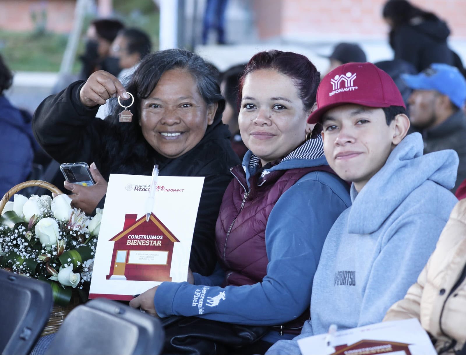 Infonavit entrega primeras Viviendas del Bienestar a derechohabientes de Tlaxcala