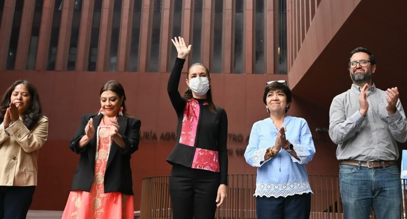 PRESIDENTA CLAUDIA SHEINBAUM INAUGURA CENTRO NACIONAL DE ATENCIÓN AGRARIA Y ARCHIVO GENERAL AGRARIO EN LA CIUDAD DE MÉXICO